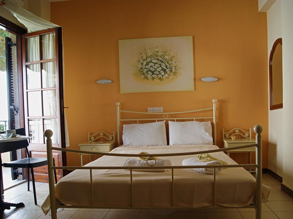 Iliotropio Studios Loutra Edipsou  Extérieur photo