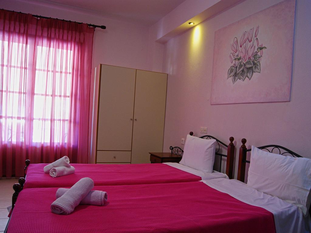 Iliotropio Studios Loutra Edipsou  Extérieur photo