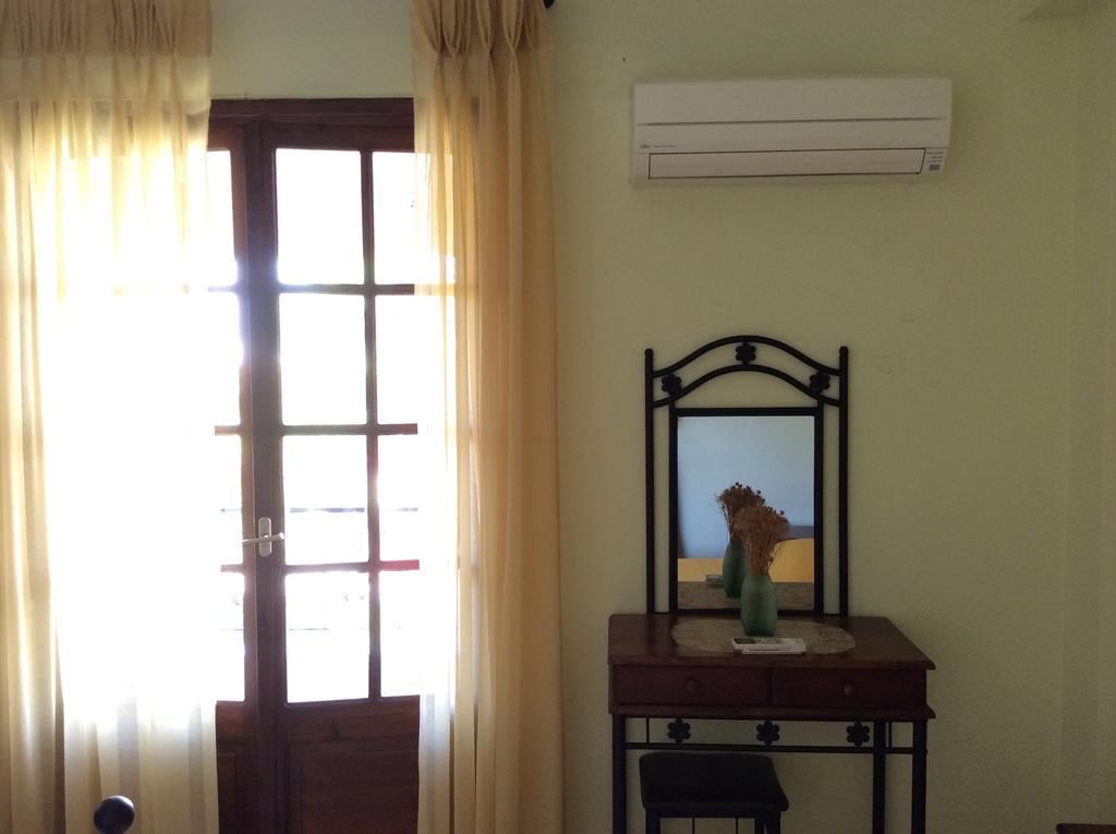 Iliotropio Studios Loutra Edipsou  Chambre photo